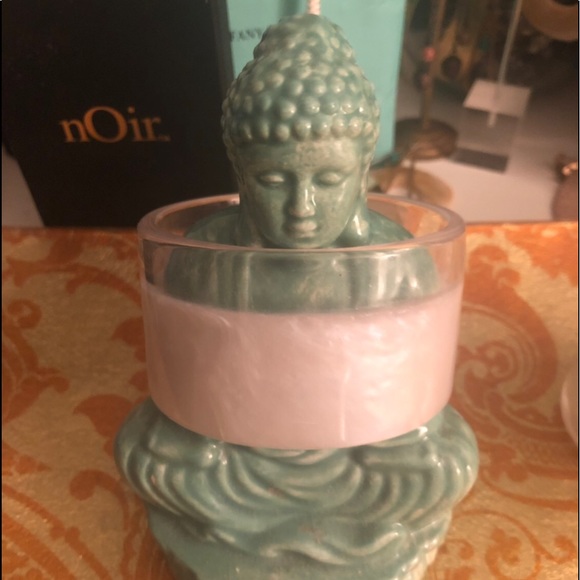 CHANEL Classic Lucite Bracelet - Picture 2 of 6